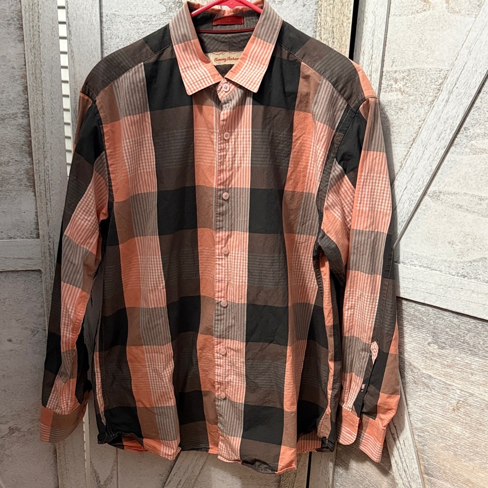Tommy Bahama Men's Silk Blend Shirt